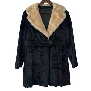 VTG 70s Black White Collar 2 Button Faux Fur Jacket Mob Wife